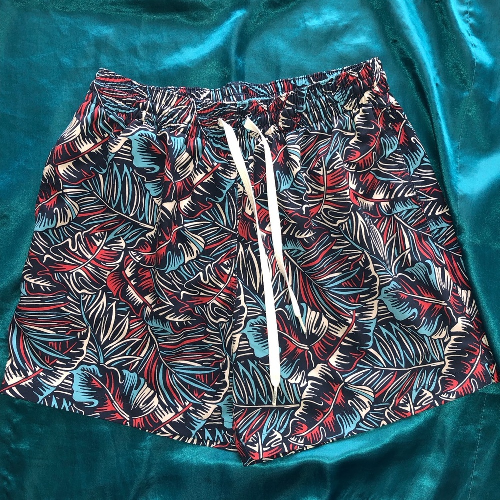 Chubbies Mens 5.5" Navy Blue Swim Trunks Size Medium Leaf Pattern Mesh Lining